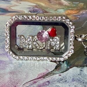 Elegant Silver 'Mom' Locket Charm Necklace Hand Crafted